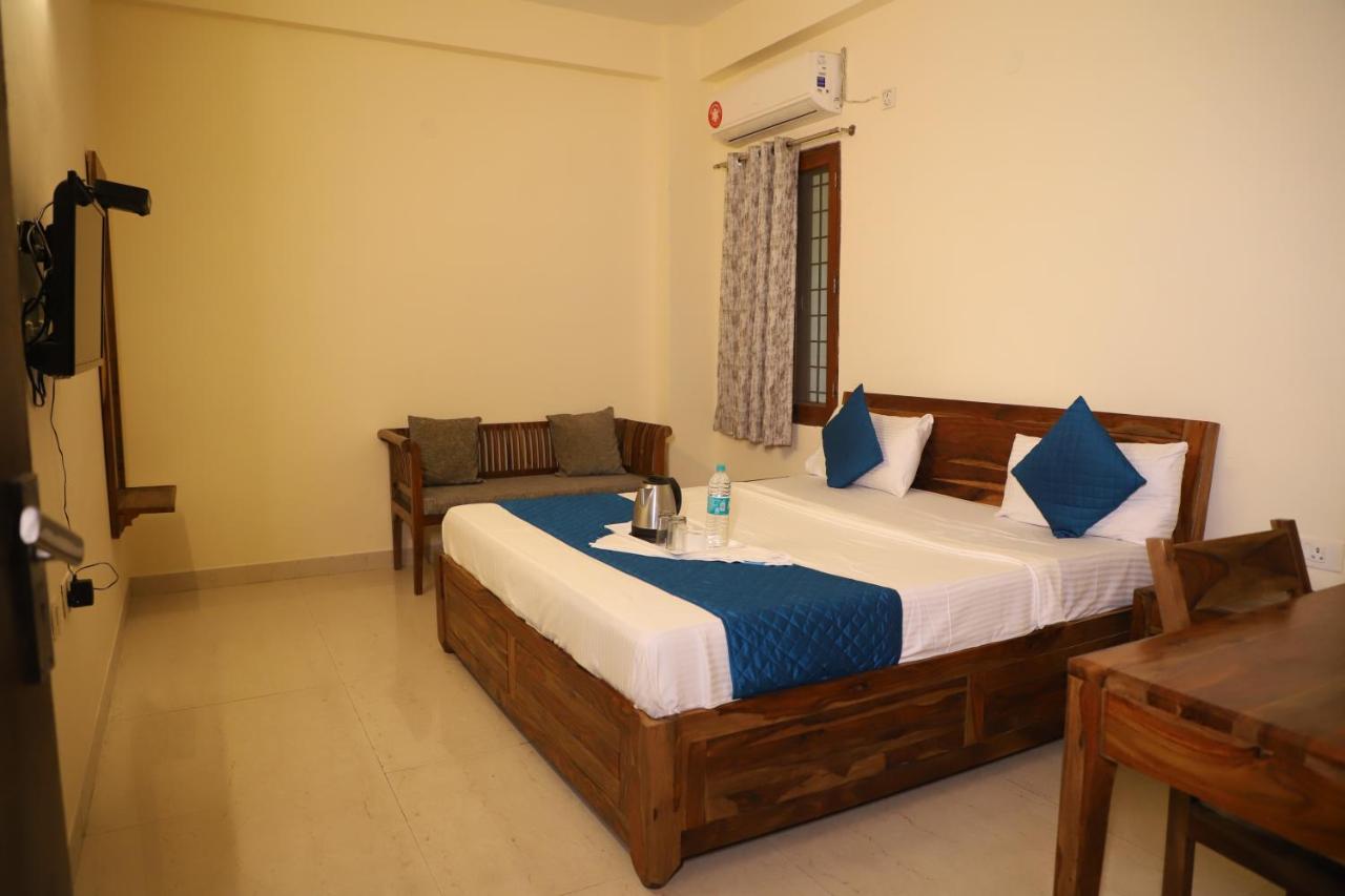 Hotel The York Noida Dış mekan fotoğraf