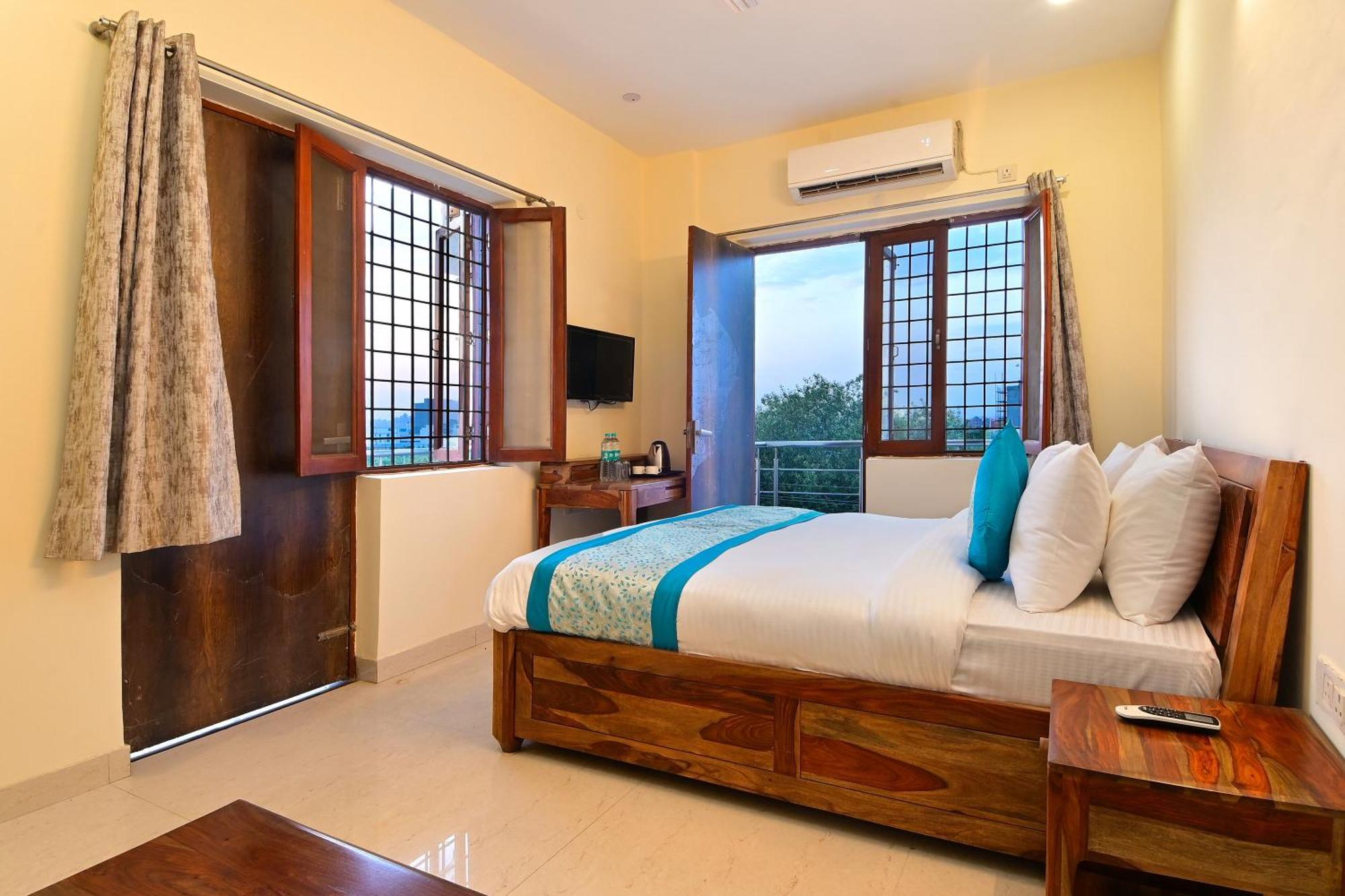 Hotel The York Noida Dış mekan fotoğraf