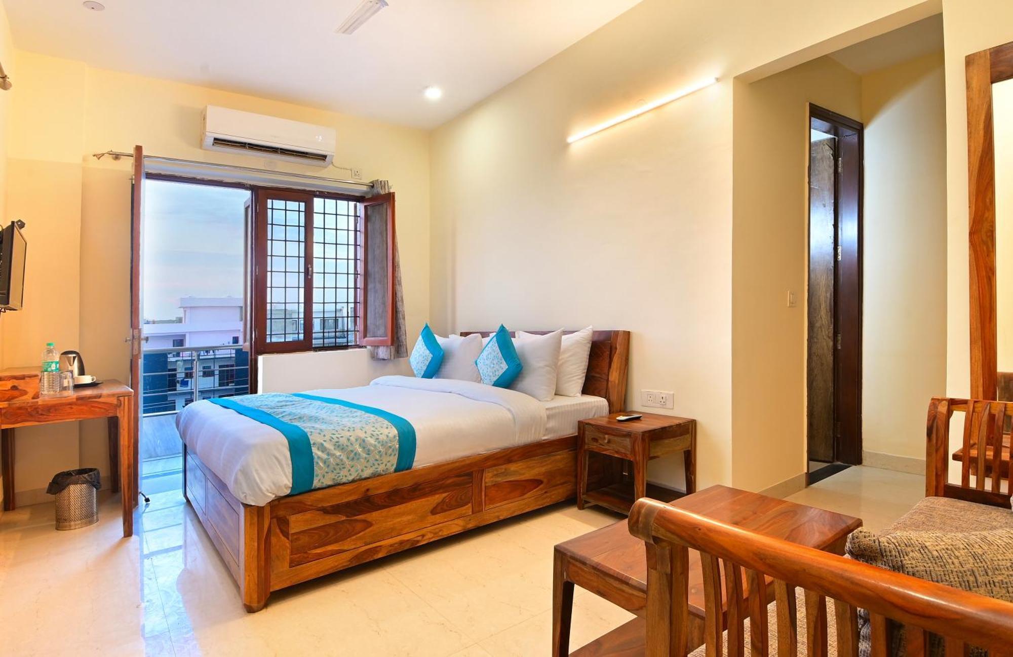 Hotel The York Noida Dış mekan fotoğraf