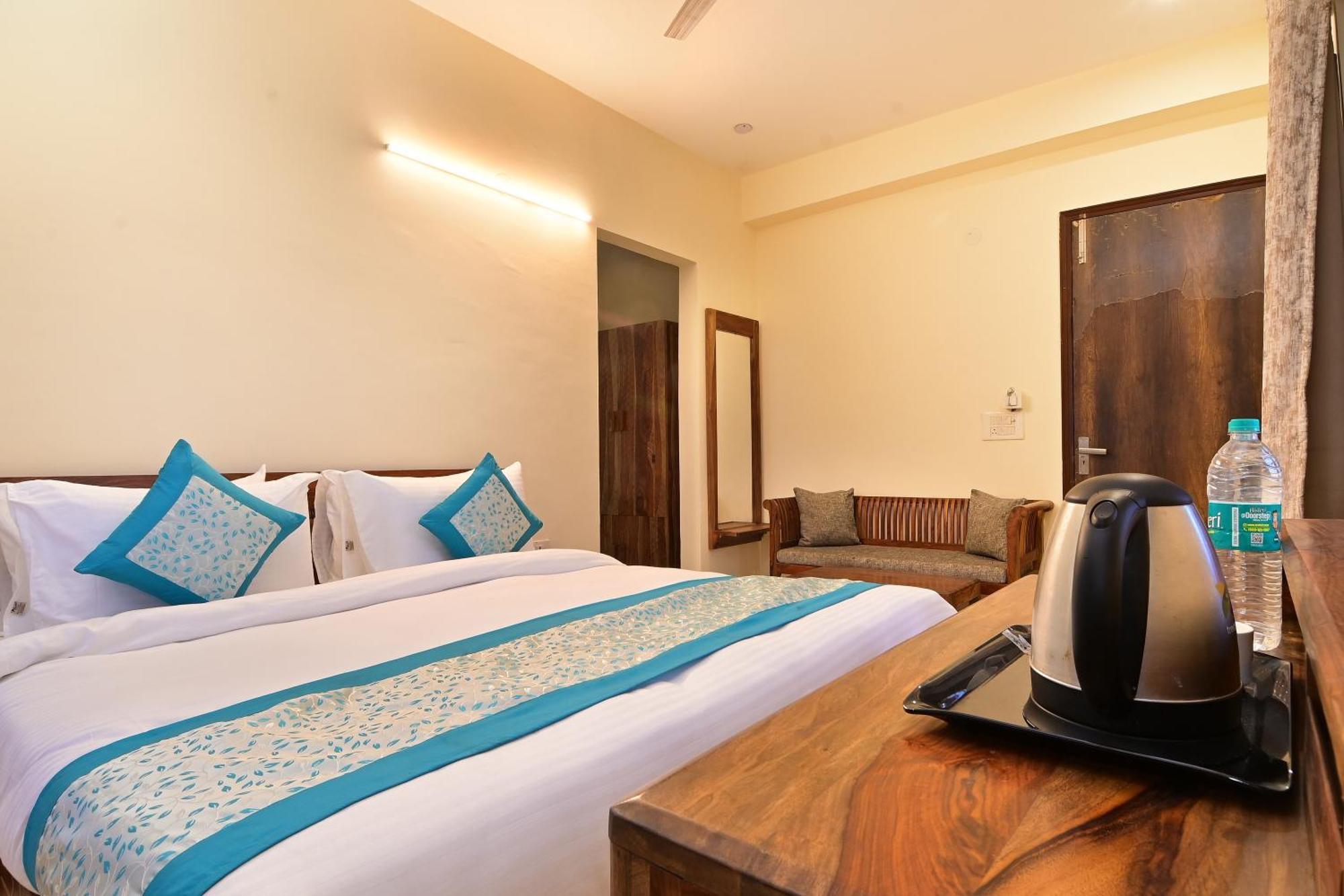 Hotel The York Noida Dış mekan fotoğraf